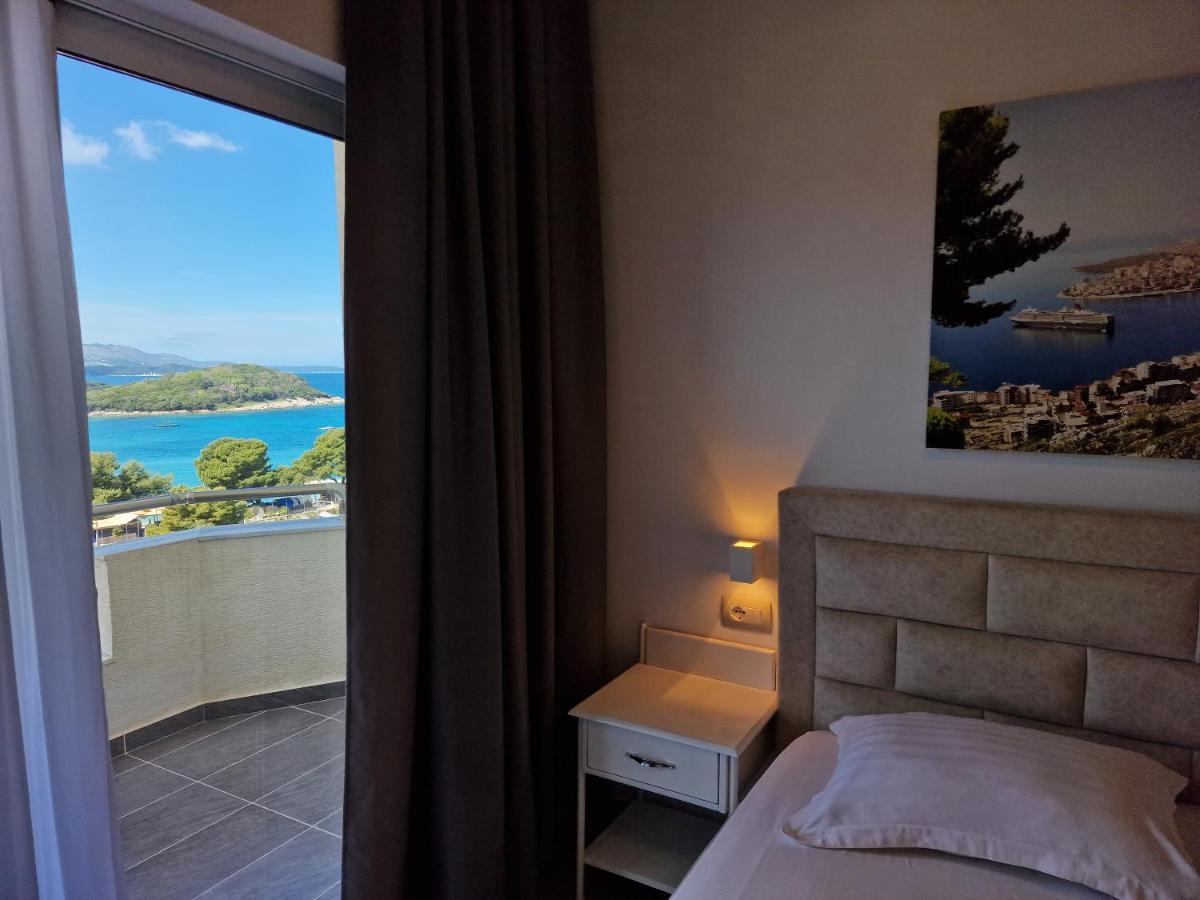 Hotel Queen Margaret Seaside Ksamil Eksteriør bilde